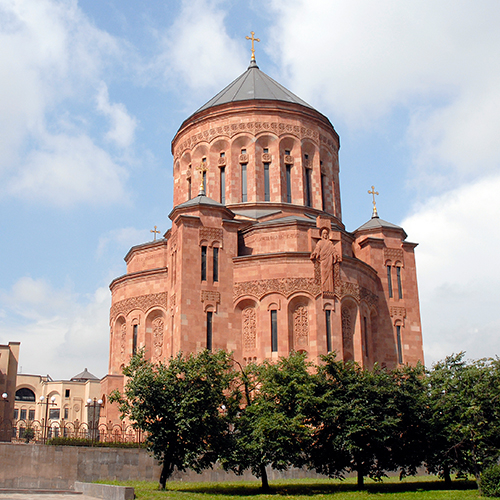 К. Бальян. Кафедральный собор Армянской Апостольской церкви в Москве